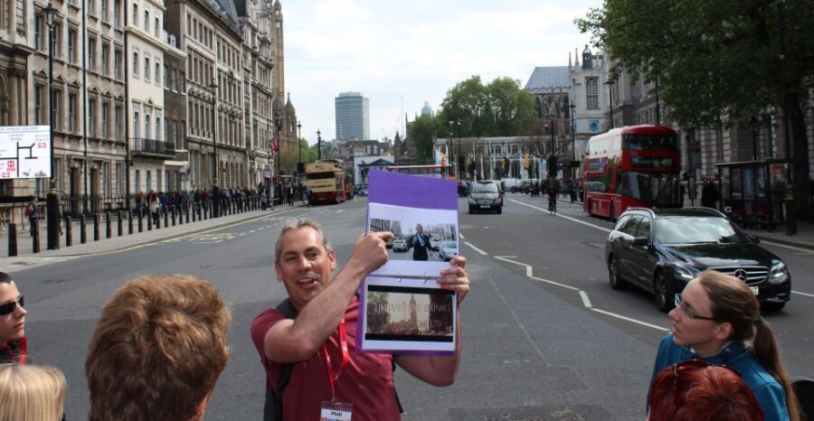 James Bond Shooting Locations 2-Hour Walking Tour of London - Key things to look forward to