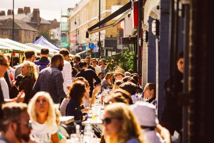 London: 2.5-Hour Off the Beaten Track Private City Tour - Street art and Banksy’s: where spotting becomes understanding