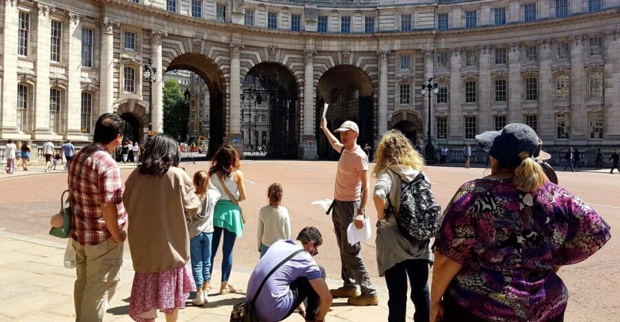 London: 30 Top City Sights Guided Group Walking Tour - Key takeaways before you go