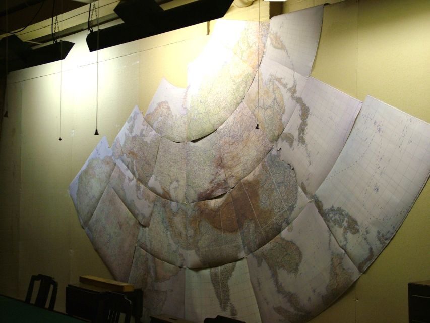 London: 30 Top Sights and Churchill War Rooms Tour - Pacing, comfort, and what to pack for 5 hours