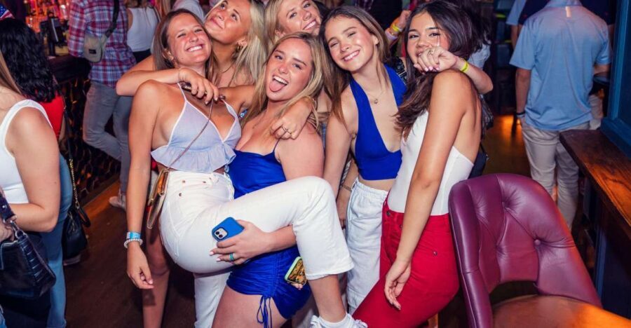 London: 4 Soho Nightclubs Crawl - Key highlights worth clocking