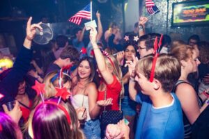London: 4 Soho Nightclubs Crawl - Zoo Bar Meeting Point and the Smart-Casual Door Reality Check
