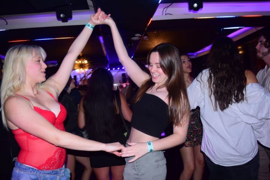 London: 4 Soho Nightclubs Crawl - Hosts as the Real Upgrade: Energy, Photos, and Solo-Friendly Starts
