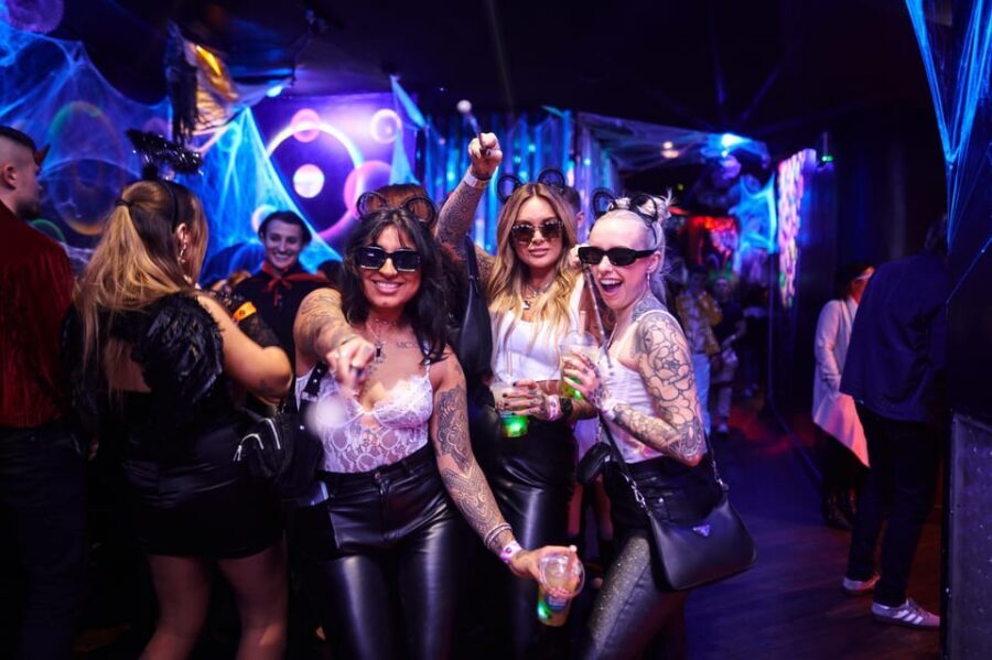 London: Bar and Club Crawl to 5 Central London Venues - Leicester Square: where the night begins loud and friendly