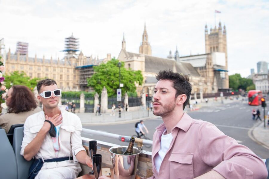 London: Bar Bus Tour by Tootbus - Value check: is $36.77 a good deal?