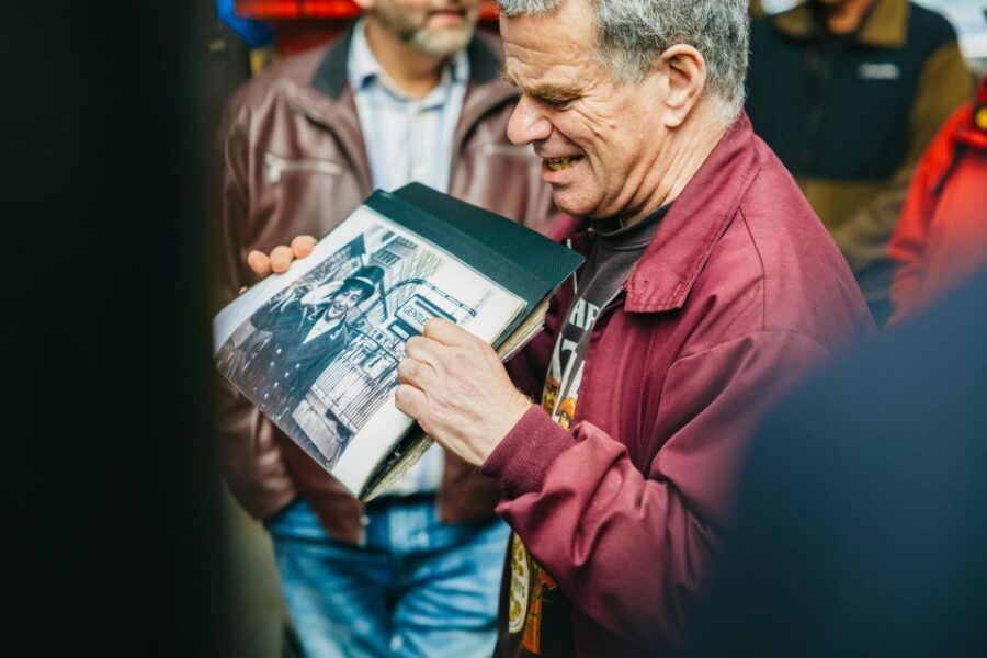 London: Beatles and Abbey Road Tour with Richard Porter - Carnaby Street and Swinging London: shopping streets as storyboards