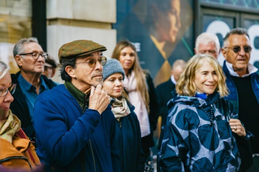 London: Beatles and Abbey Road Tour with Richard Porter - Tube hop to Abbey Road Studios: handling the logistics like a pro