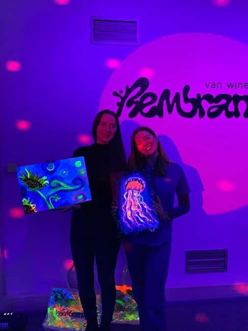 London: Bottomless Sip & Paint in the Dark - Your Neon Setup: Glow Paint, Low Light, and Big Feel-Good Results