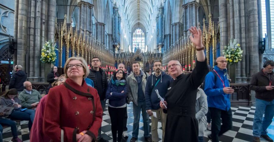London: Buckingham, Big Ben & Westminster Abbey Tour - Changing of the Guard: Buckingham Palace on Select Days