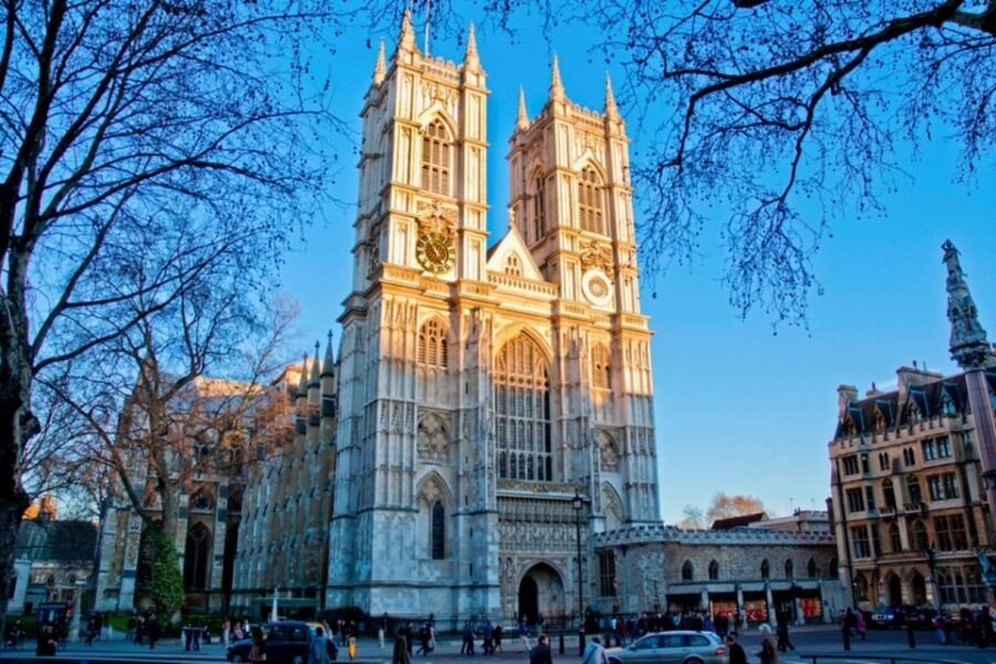 London: Buckingham Palace & Big Ben & Abbey Private Tour - Price and value: why $369 per group can make sense