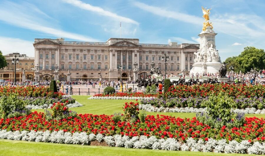 London: Buckingham Palace Entry & Changing of the Guard Tour - Timing and pacing: why 2.5 hours feels just right