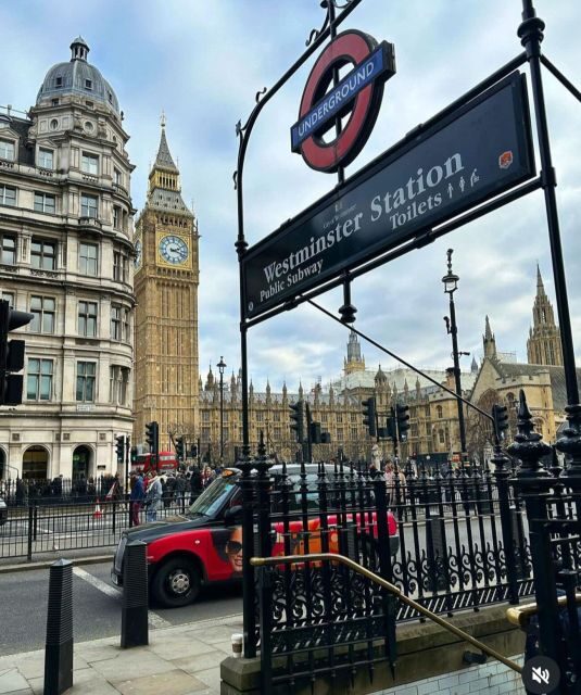 London: Buckingham Palace & Westminster Guided Walking Tour - Whitehall and Horseguards: Government Buildings With Atmosphere