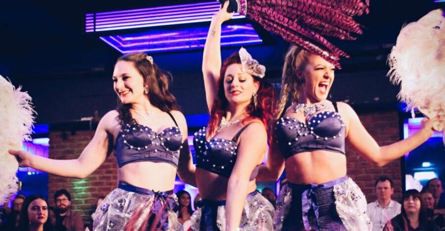 London: Burlesque Cabaret Show in the West End - London Speakeasy at QT: where to go and how to find it