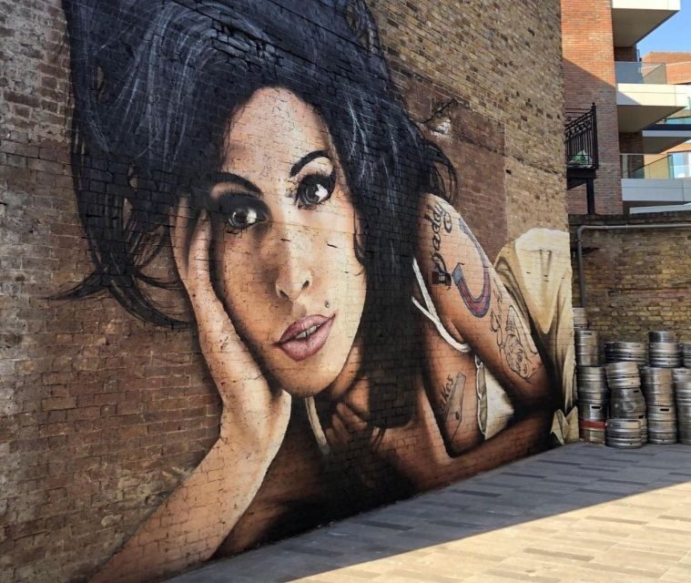London: Camden Market Guided Walking Food Tour - Gin at a micro distillery: history you can taste