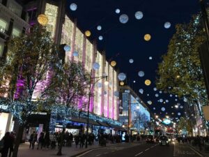 London Christmas Lights Open-Top Bus Tour. 2025 Early Bird - Where you’ll see the lights: Oxford Street, Regent Street, and the West End glow