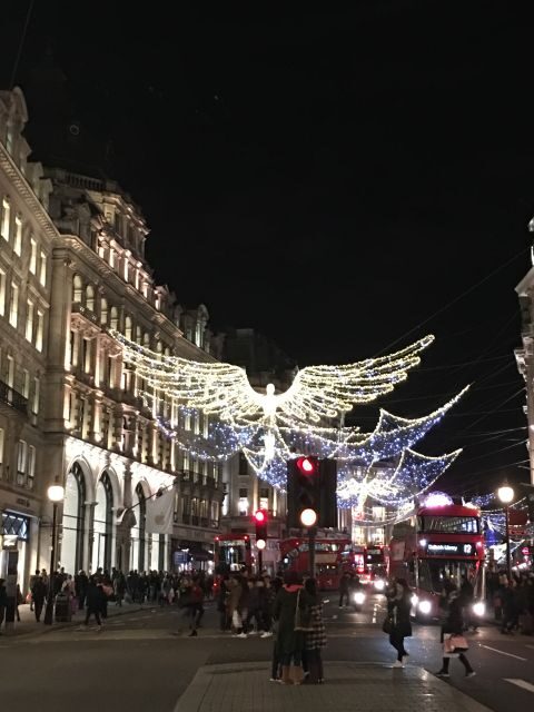 London: Christmas Lights Tour in a Black Cab - Who should book this black cab lights tour