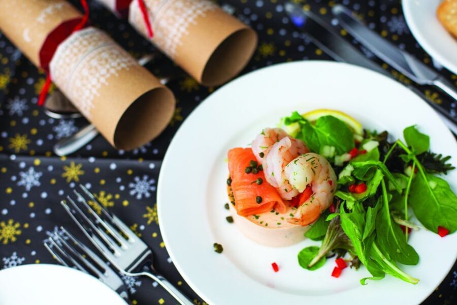 London: Christmas Party Lunch Cruise - Seating, Tables of 10, and Why Movement Can Be Tricky