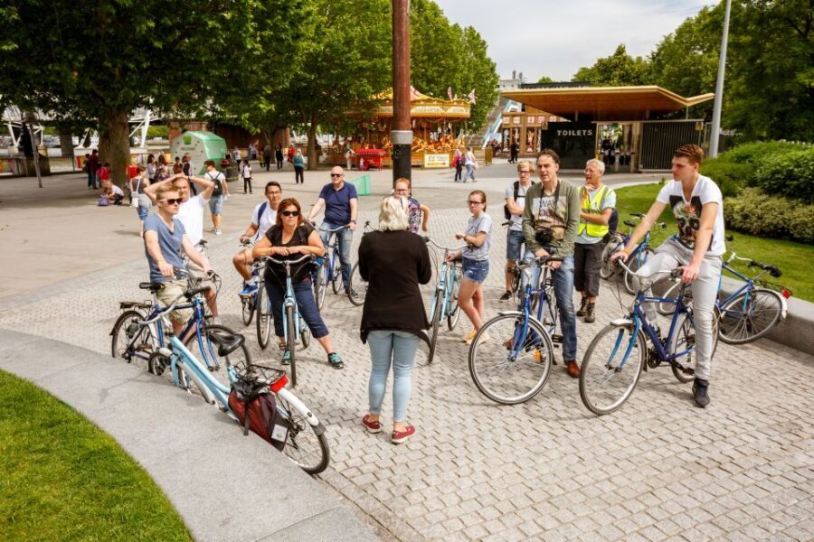 London: Classic Gold 3.5-Hour Bike Tour - St Paul’s Cathedral and the Westminster Bridge finish