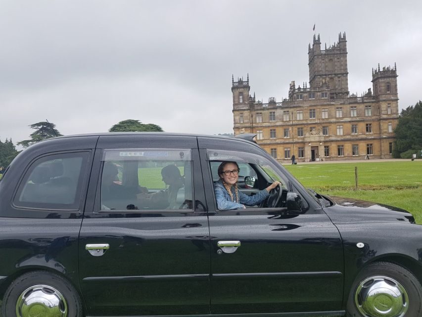 London: Downton Abbey Countryside Black Taxi VIP Tour - Downton Abbey Village Photo Stops in Oxfordshire