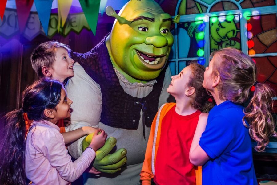 London: DreamWorks Shrek's Adventure Tour - Practical rules: strollers, bags, height limits, and wheelchairs