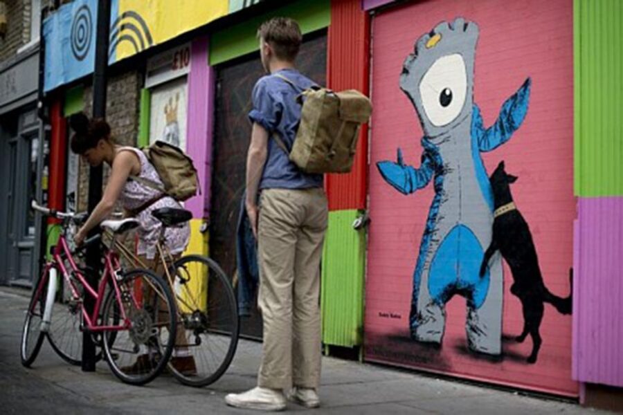 London East End - Guided Walking Tour 12 guests 2,5h - Petticoat Lane to Artillery Passage: the quick hits that set the tone