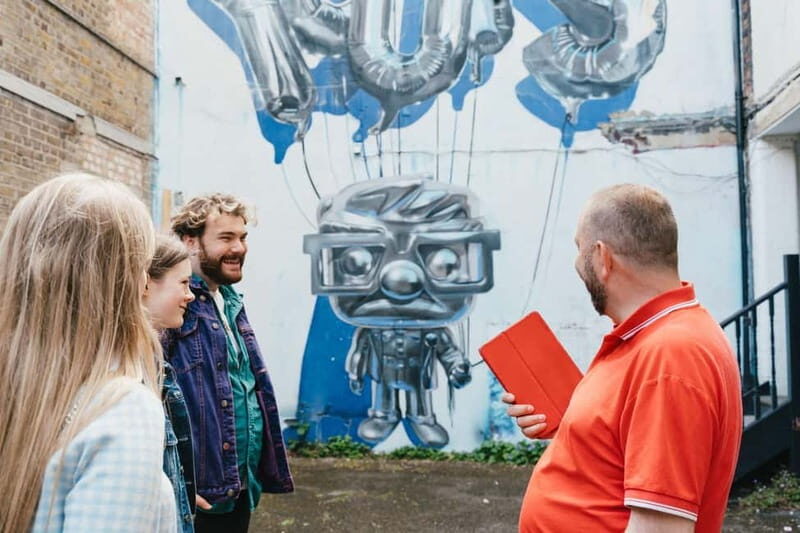 London: East End Instagrammable Street Art & Graffiti Tour - Spitalfields and Shoreditch: street stories you can photograph
