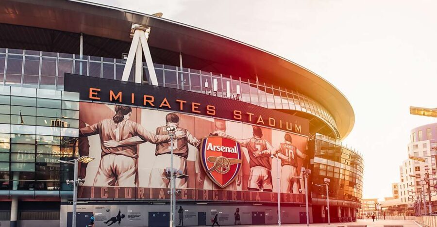London: Emirates Stadium Entry Ticket and Audio Guide - Changing Rooms, Tunnel, and Dugout: The Pitch-Side Moments People Remember