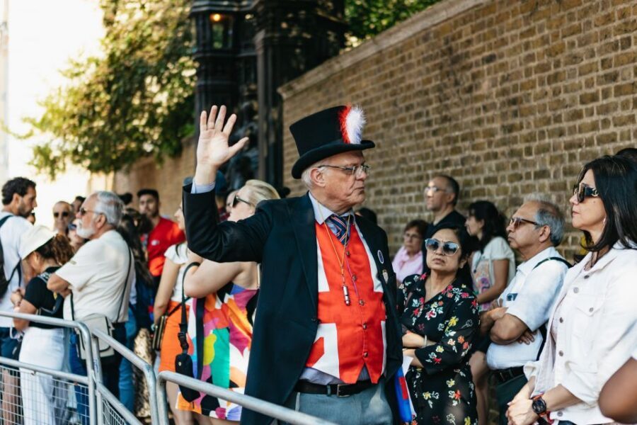 London: Full Day Tower, St. Paul's, Cruise & Eye Experience - Tower of London: Crown Jewels time and White Tower views