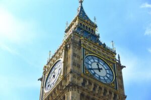 London: German-Speaking Guided Tour of Westminster - Meeting at the Diana Fountain (Green Park): Quick Start, Minimal Fuss