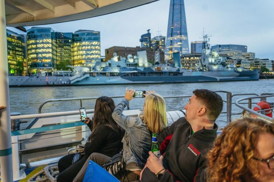 London: Ghost Walk and River Thames Boat Ride - Key things to know before you go
