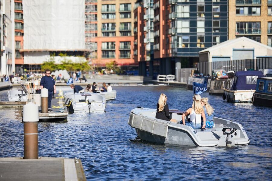 London: GoBoat Rental for Regent's Canal & Paddington Basin - Electric boating that keeps the vibe relaxed