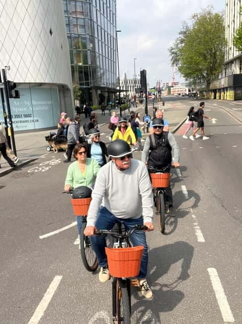 London: Guided E-bike Tour - Westminster Bridge to the Southbank: Thames views without the long wait