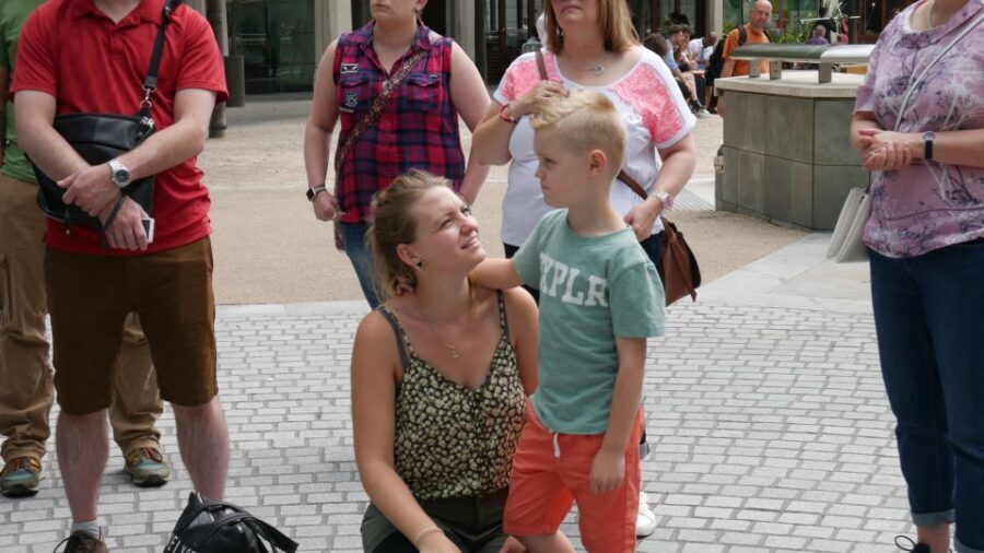 London: Guided Paddington Walking Tour - Guide Energy: What Makes the Tour Feel Fun