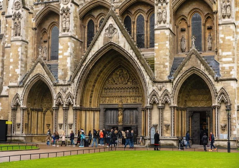 London: Guided Tour of Houses of Parliament & Westminster - House of Lords and House of Commons: Seeing the Rules of Power Up Close