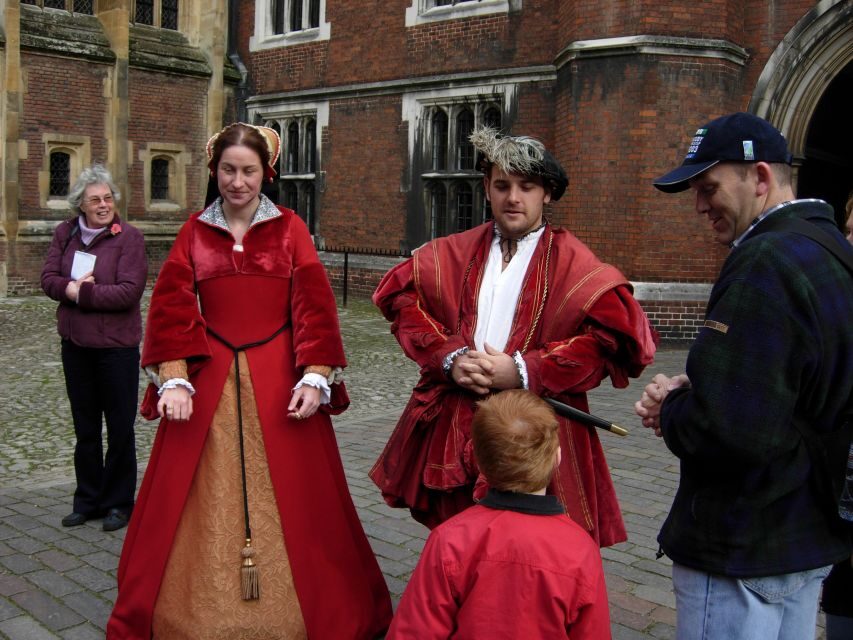 London: Hampton Court Private Guided Tour - Price and guide value: who this private tour really fits