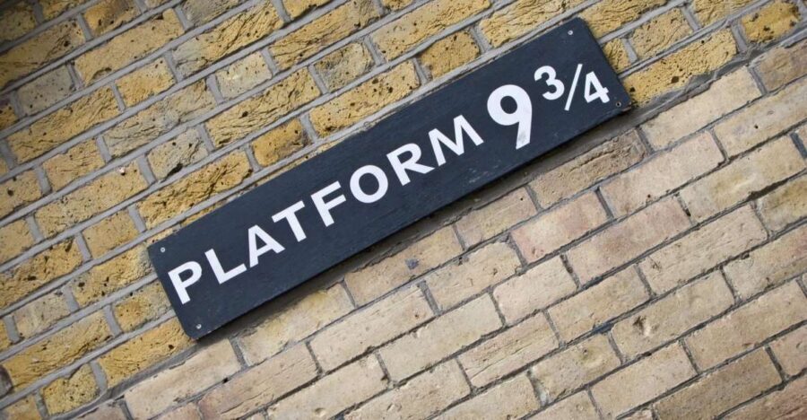 London: Harry Potter Filming Locations Walking Tour - A half-day walk from Westminster Tube to King’s Cross