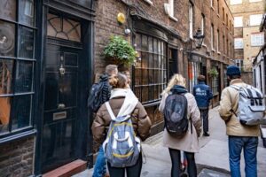 London: Harry Potter Movie Locations Magical Guided Tour - The 2-Hour Game Plan: How This Walk Keeps Moving