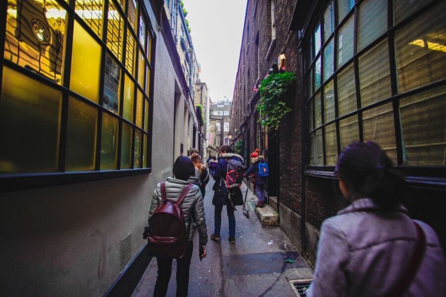 London: Harry Potter Movies Walking Tour (Kids Go Free) - House of Spells: shopping time that feels like part of the story