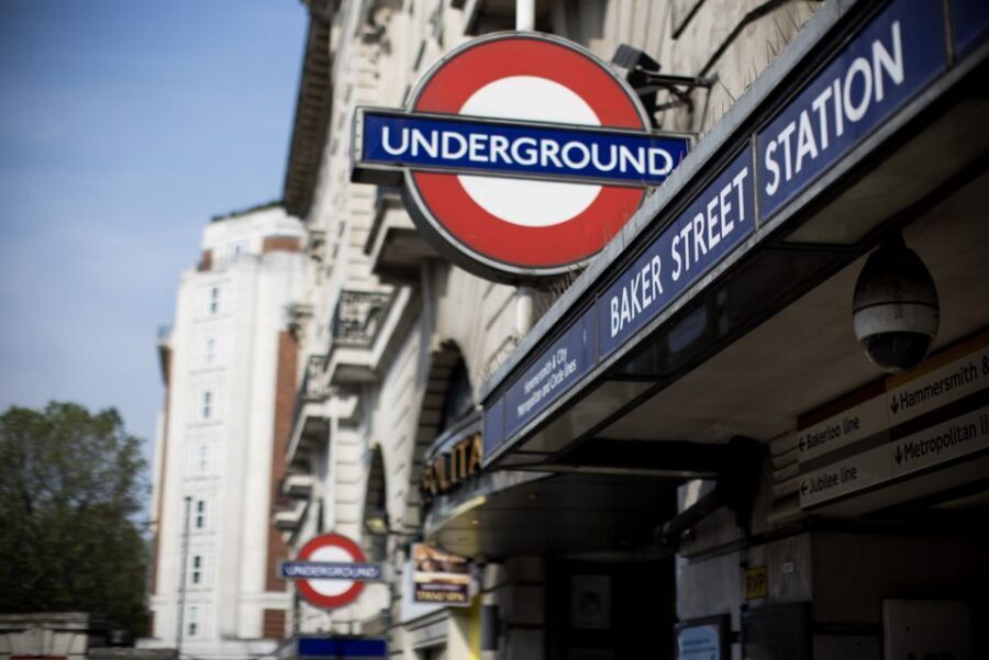 London: Hidden Baker Street Tube Station Tour - Getting started at Baker Street (and why the meeting point matters)