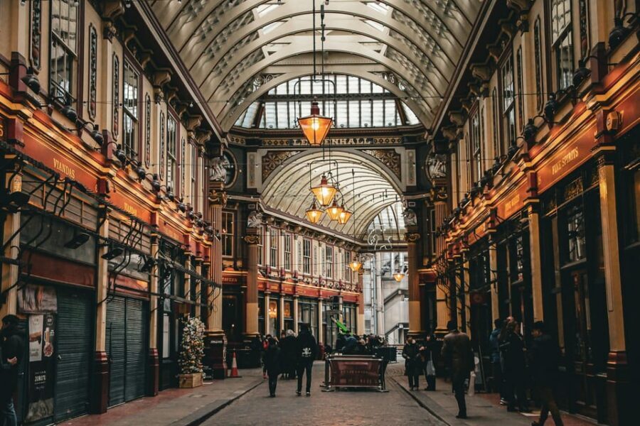 London: Hidden Secrets Of The City Guided Walking Tour - Key things you’ll notice on this London walk