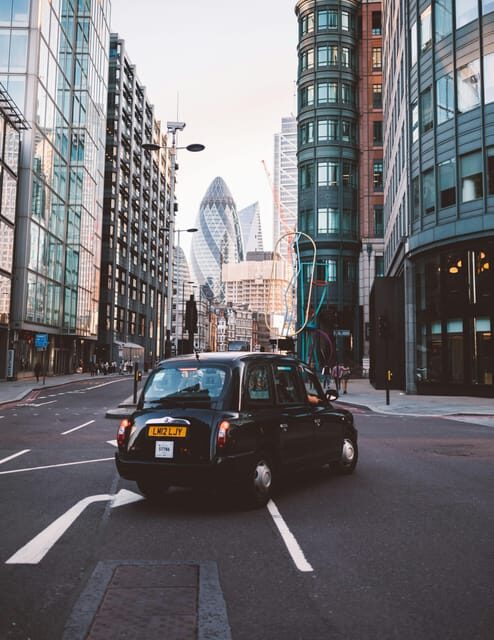 London: Hidden Secrets Of The City Guided Walking Tour - How the route pacing helps (and where it can feel tricky)