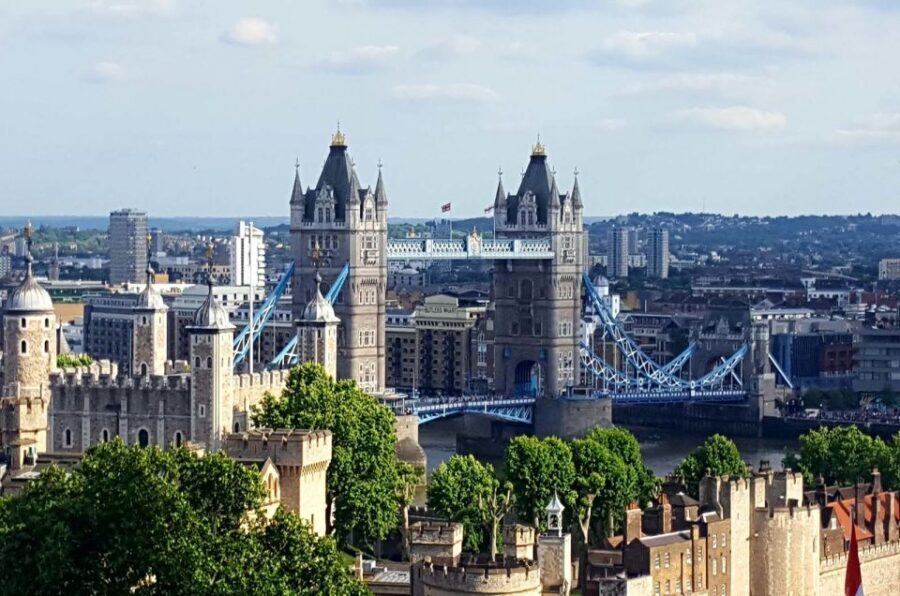 London Highlights Taxi Tour - Westminster Abbey: The Photo Stop That Sets the Tone