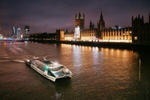 London: Hop-On Hop-Off 1-Day River Sightseeing Adventure - Where You Board (Putney to Barking Riverside)