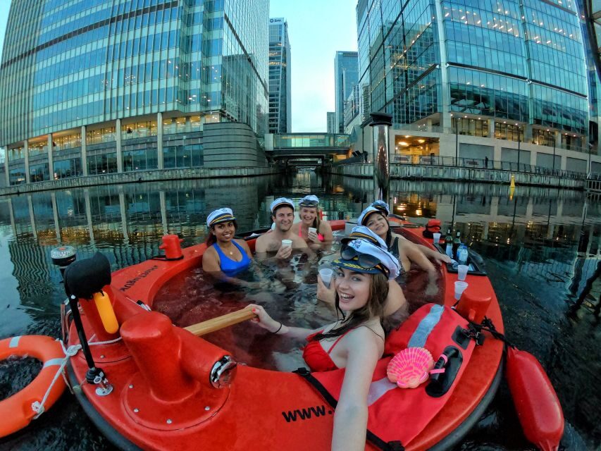 London: Hot Tub Boat Guided Historical Docklands Cruise - Skuna Hot Tub Boat Start: Getting Ready to Float