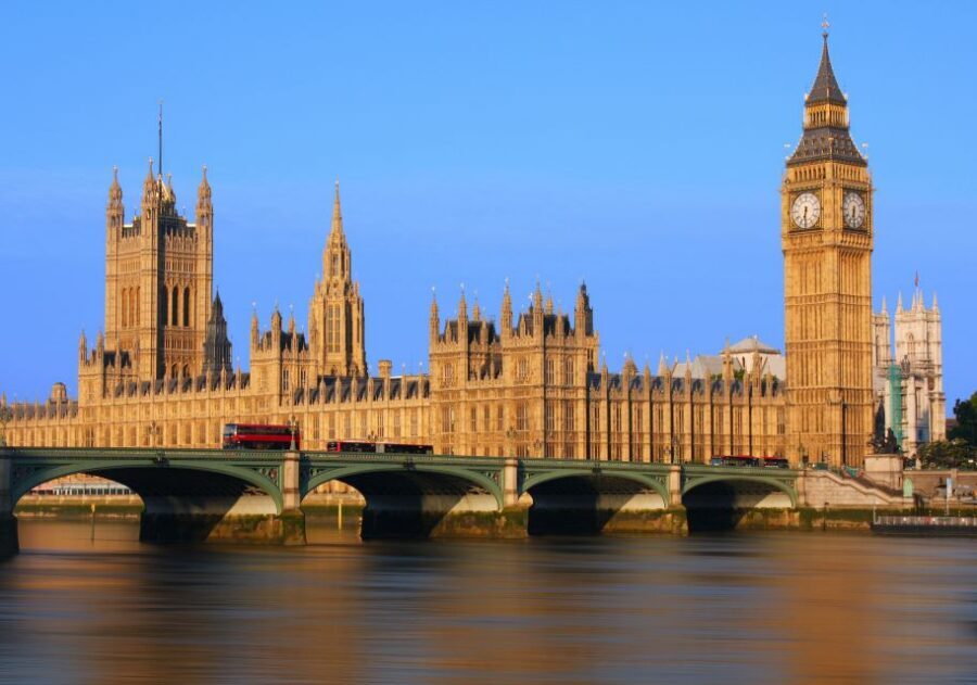 London in One Day Tour with River Cruise - Getting going at Victoria Coach Station (what to expect at the start)