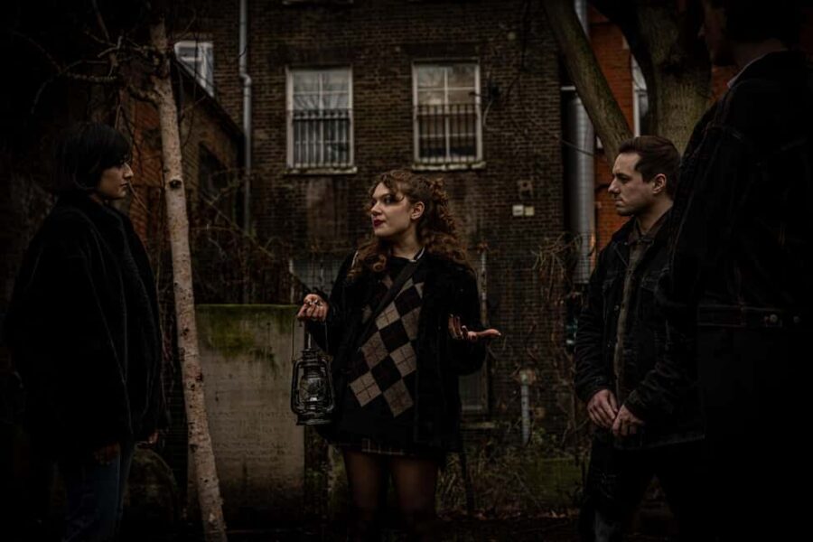 London: Jack the Ripper Interactive Tour in Whitechapel - Meeting at St Marys Whitechapel Church Memorial and starting your detective work