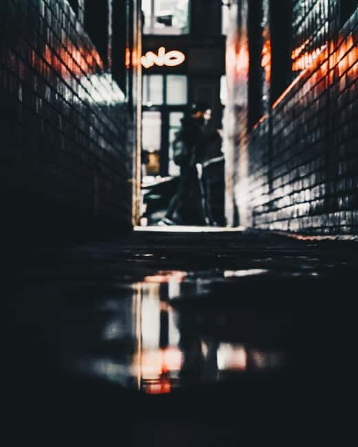 London: Jack the Ripper Tour and Underground Prison in Spanish - Why This Spanish Jack the Ripper Tour Goes Past the Usual Stuff