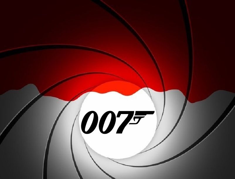 London: James Bond Shooting Locations Tour by Black Taxi - Downing Street and Parliament: seeing power through a spy-lens