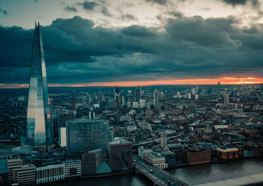 London: Modern Architecture & Building Guided Walking Tour - Leadenhall and 30 & 70 St Mary Axe: two Gherkin-adjacent moments worth slowing down