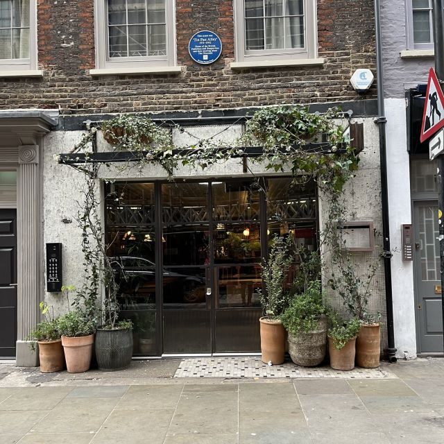 London: Music walking tour of Soho - Soho Square and the business side of fame